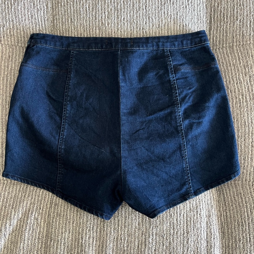 Free people denim short - Picture 3 of 3